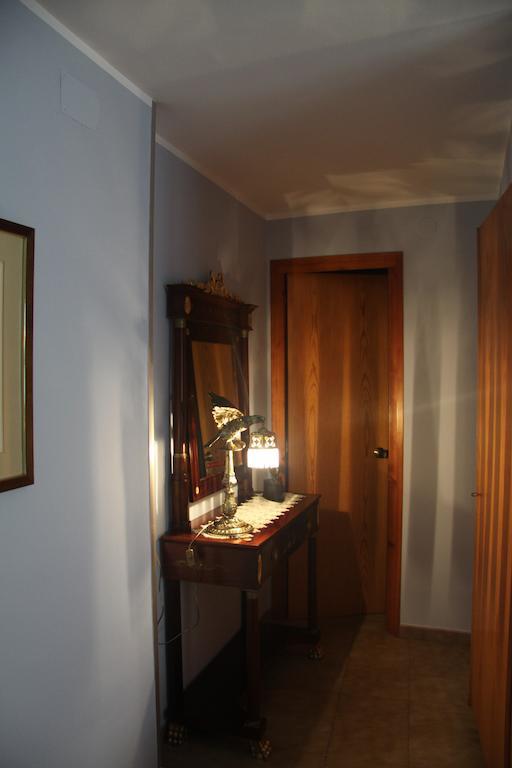 Fonda Sala Hotell Olost Rum bild